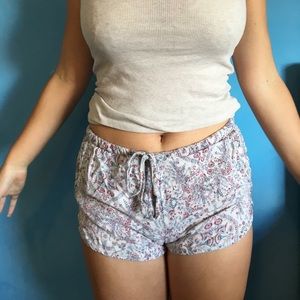 Paisley brandy Melville flows shorts